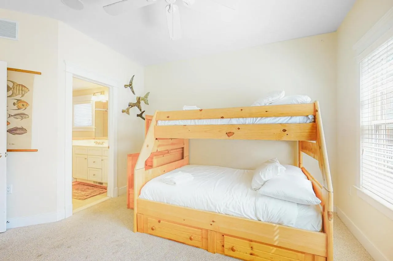 Sunset Island - Beachside Mews 1 & 2 Ocean City